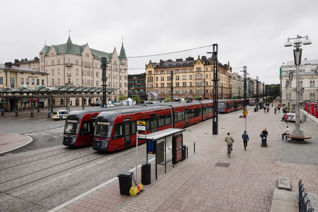 Ratikat Hämeenkadulla Ratikkajuhlassa