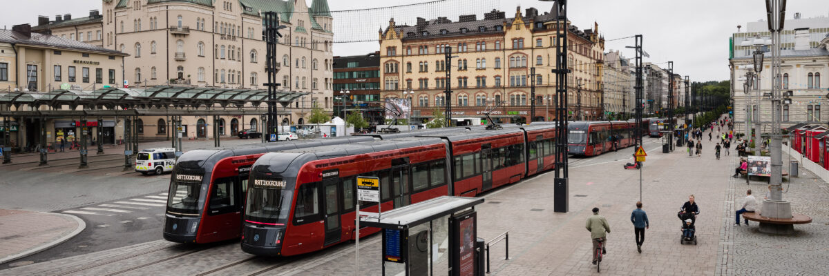 Ratikat Hämeenkadulla Ratikkajuhlassa