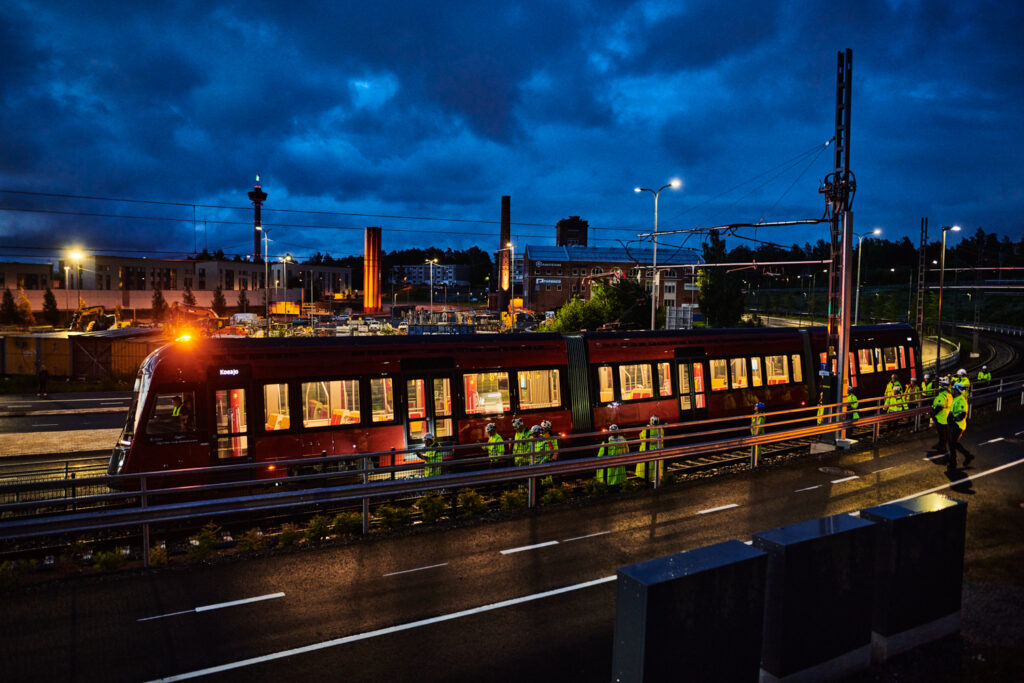 Tampereen Ratikka Santalahden koeajoissa