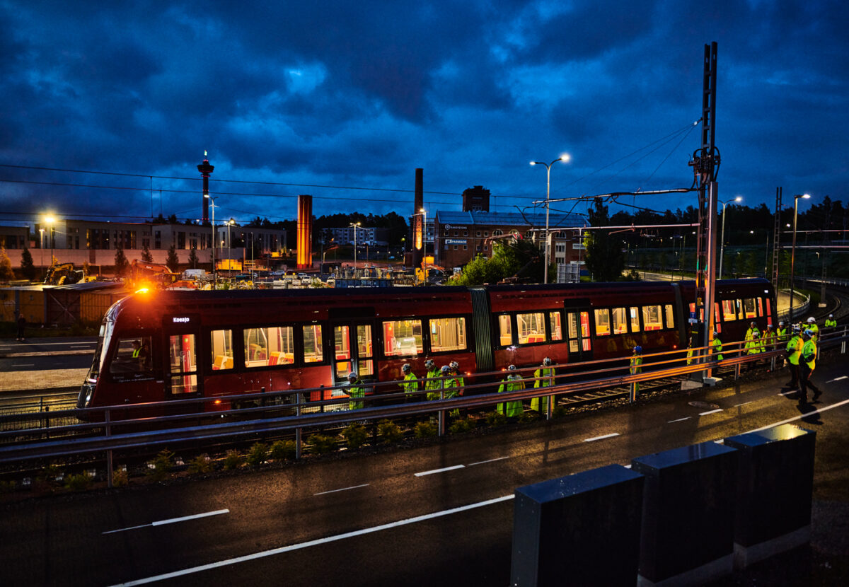 Tampereen Ratikka Santalahden koeajoissa