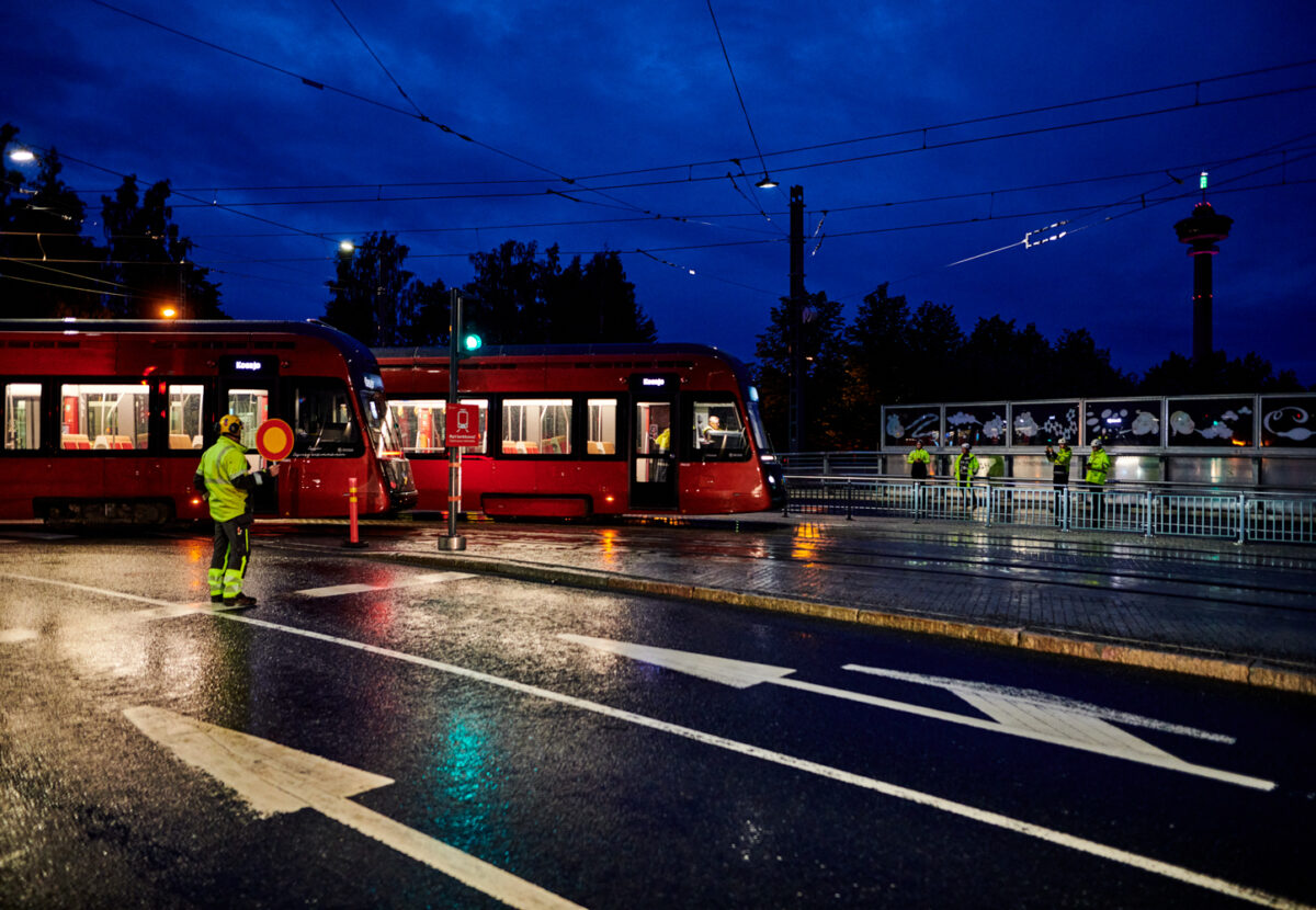 Tampereen Ratikka Santalahden koeajoissa