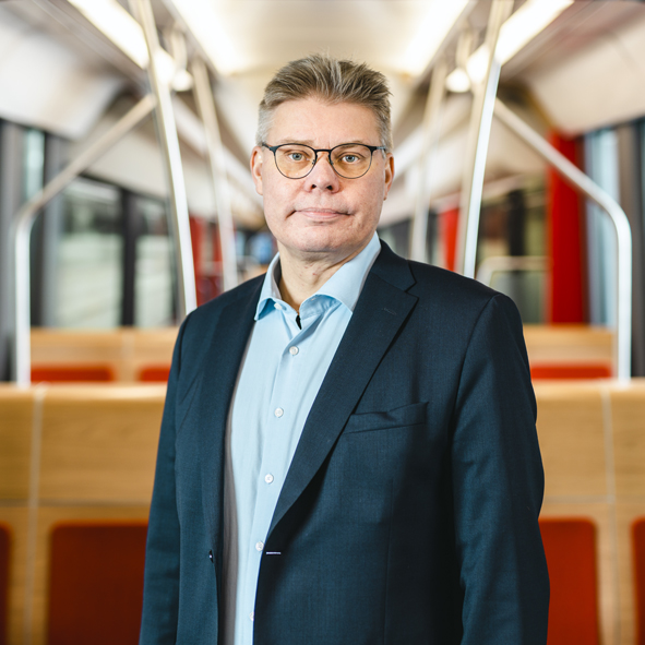 Tampereen Raitiotie Oy:n kehitysjohtaja Ville-Mikael Tuominen