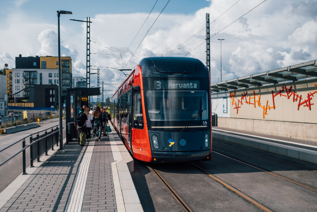 Tampereen Ratikka Santalahdessa