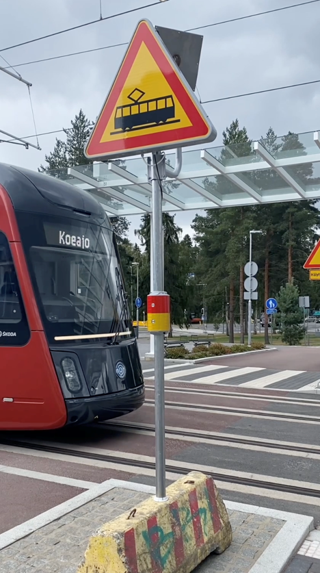 Cyclope Tram -liikenneturvallisuusjärjestelmän laitteisto 