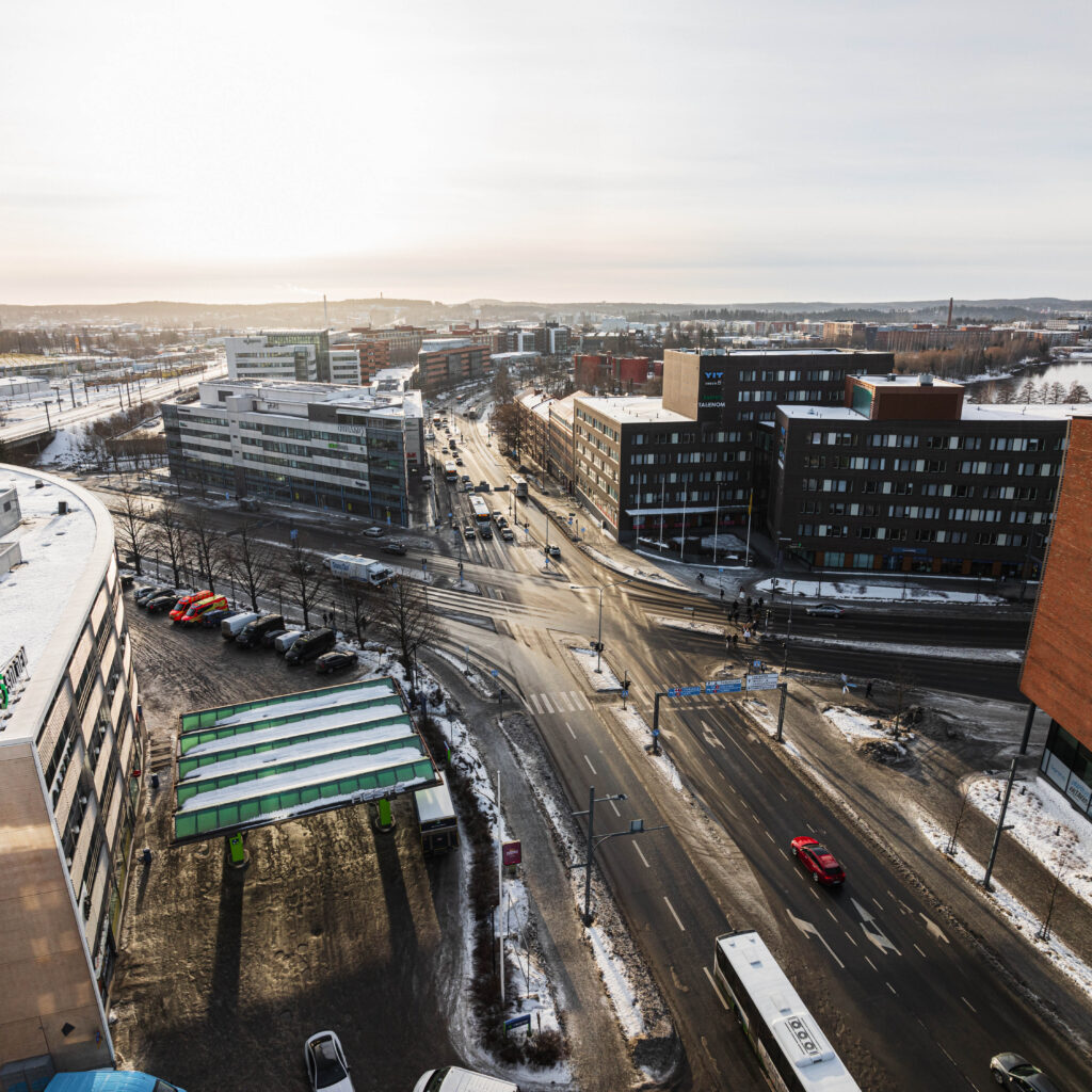 Hatanpään valtatien ja Tampereen valtatien liittymäalue