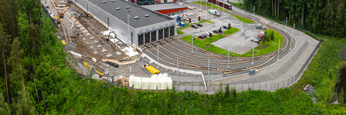 Varikon laajennustyömaa kesäkuussa 2025