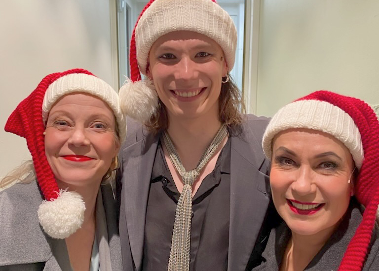 Tampereen Teatterin näyttelijät Elisa Piispanen, Lasse Viitamäki ja Elina Rintala