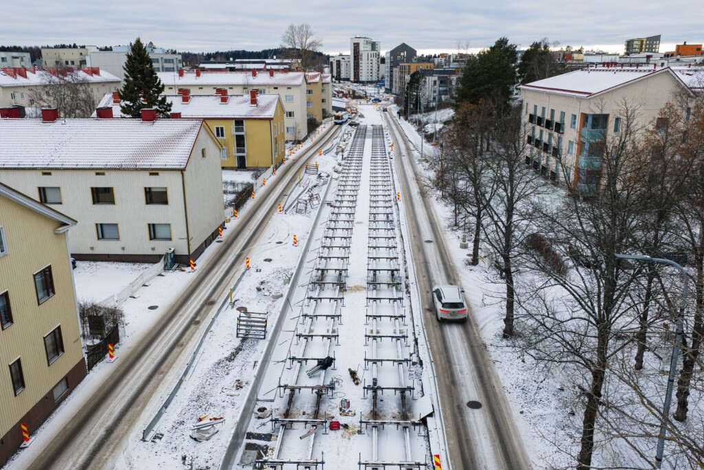 Ratikkaraiteita Härmälänrannassa