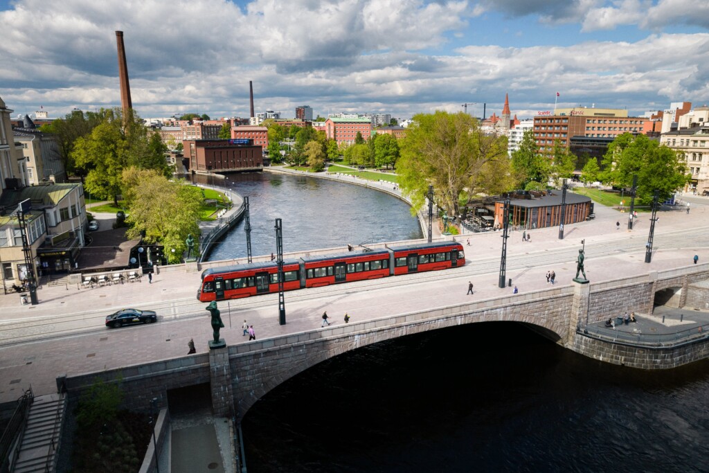 Tampereen Ratikka Hämeensillalla