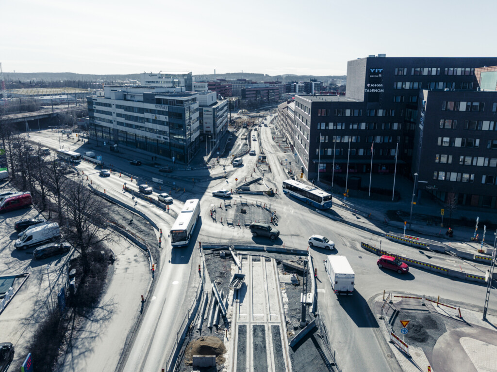 Hatanpään valtatien ja Tampereen valtatien risteys