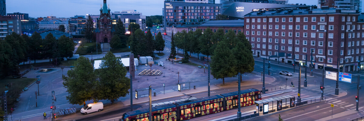 Tampereen Ratikka Sorin aukiolla
